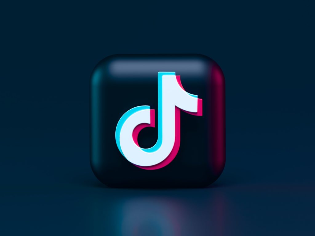 Why Brands are Prioritizing TikTok Marketing for Holiday Campaigns