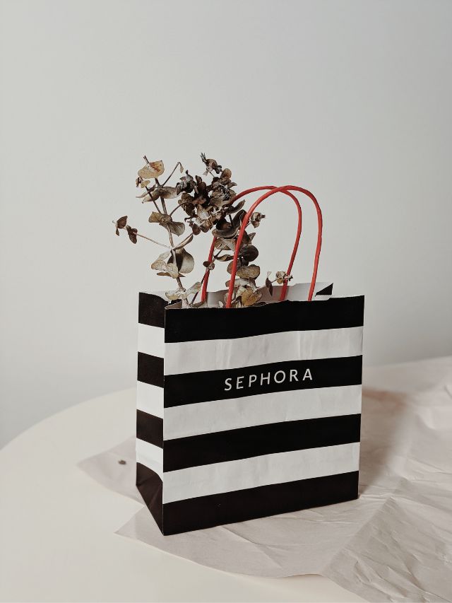 How to Partner with Sephora and Join Their Affiliate Influencer Program as a Creator