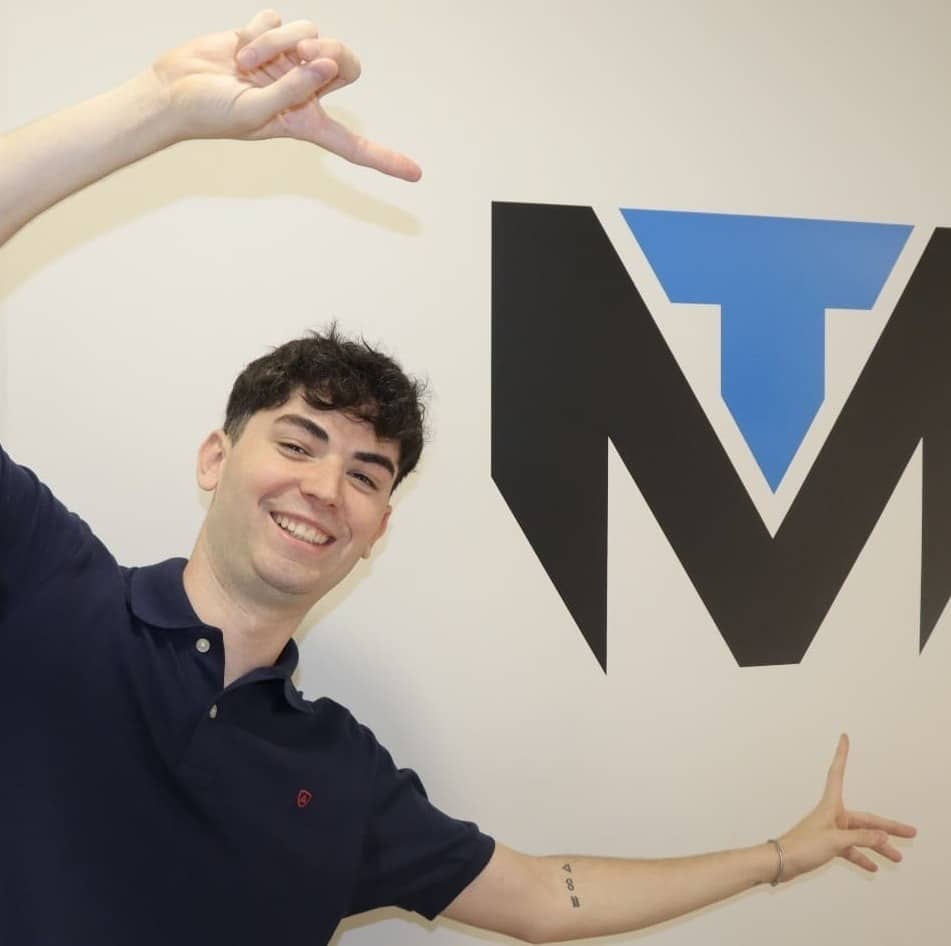 Make It Cool, Then Scale? 21 Experts on How Creator Tier Sequencing Really Works